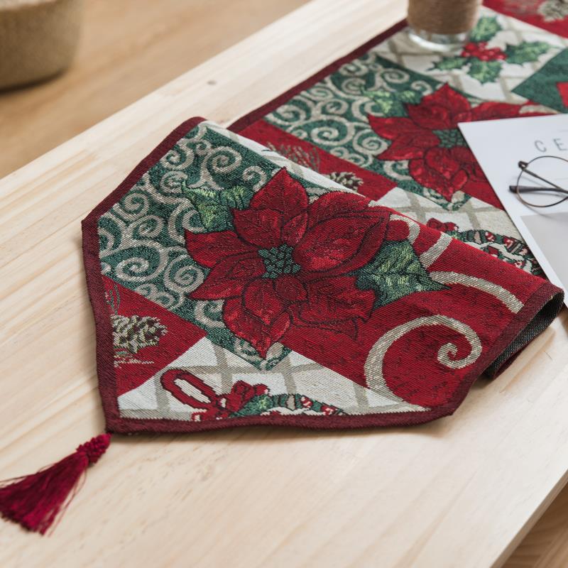 Table Runner Image 5