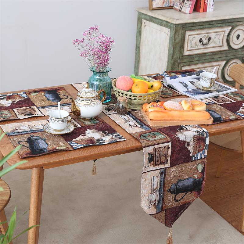 Table Runner and Placemats